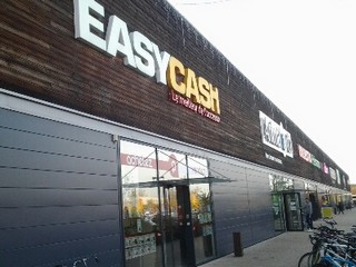 EASY CASH