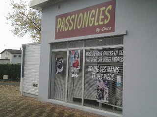 PASSIONGLES BY CLARA